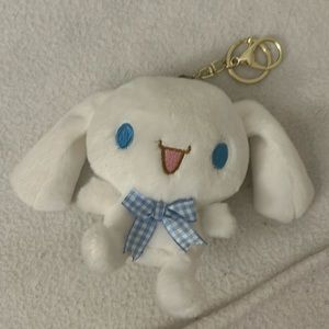 Cinnamaroll Plush bag charm/keychain!